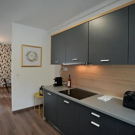 One Luxury Apartman Eger