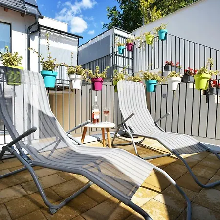 One Luxury * 埃格尔