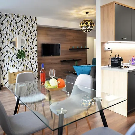 One Luxury Apartman *
