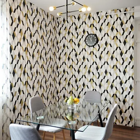 One Luxury Lägenhet *