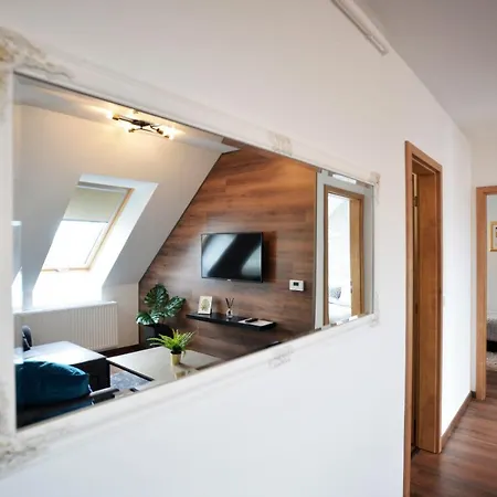 One Luxury Apartman *