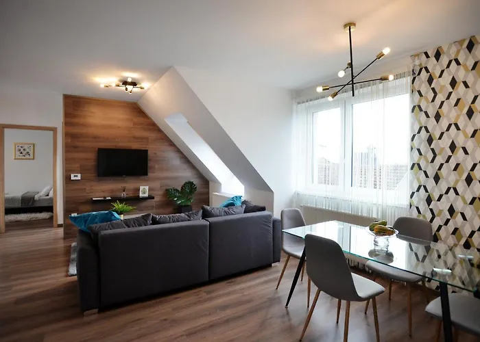 One Luxury Apartment Eger